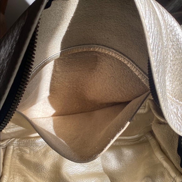 PARKER - THATCH Stylish Platinium Sling Bag - Picture 9 of 10